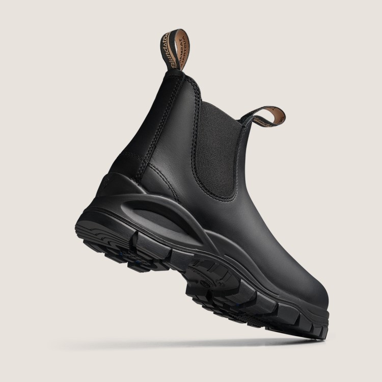 Blundstone Sale Men\s Lug Chelsea Boots Black