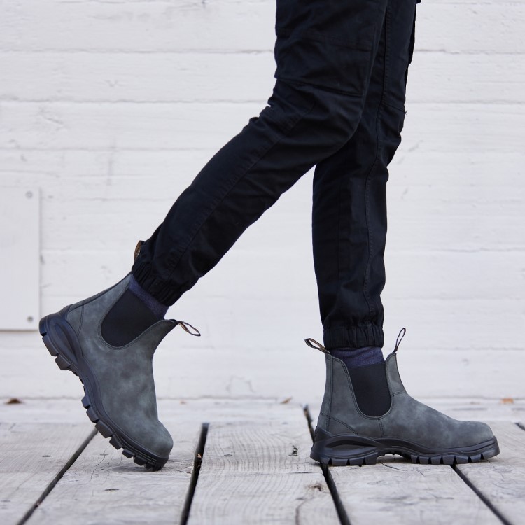 Blundstone Sale Men\s Lug Chelsea Boots Rustic Black