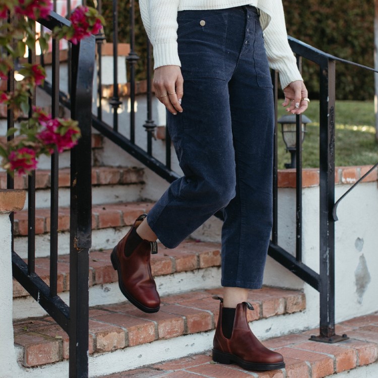 Blundstone Sale Women\s Dress Chelsea Boots Redwood