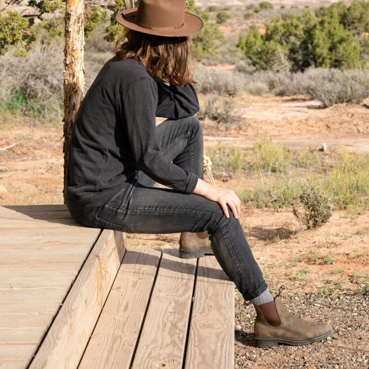 Blundstone Sale Women\s Dress Chelsea Boots Rustic Brown