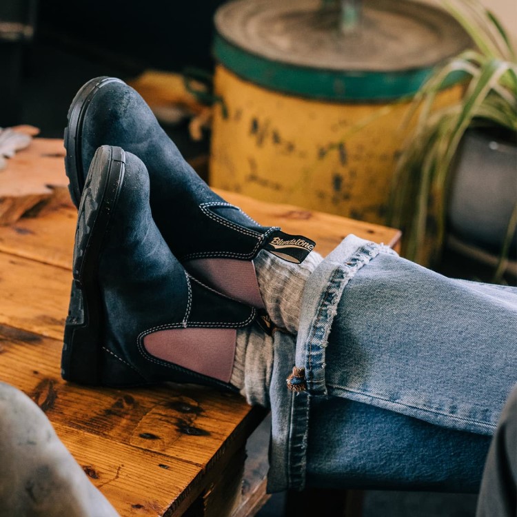 Blundstone Sale Women\s Originals Suede Boots Navy/Rose