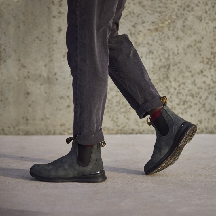 Men\s Active Chelsea Boots Rustic Black Blundstone Sale