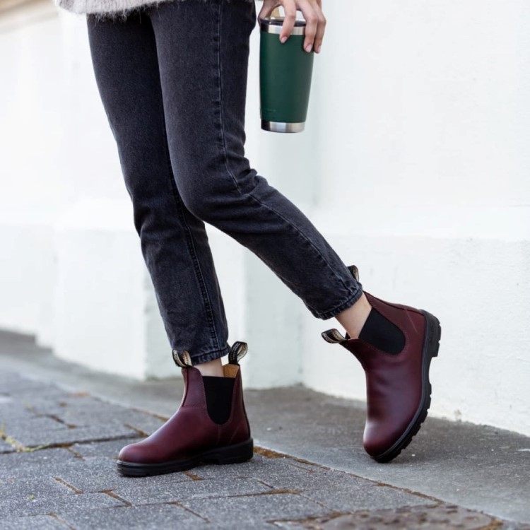 Women\s Classics Chelsea Boots Auburn Blundstone Sale