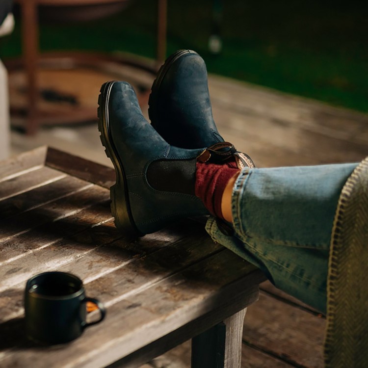 Women\s Classics Chelsea Boots Blueberry Blundstone Sale