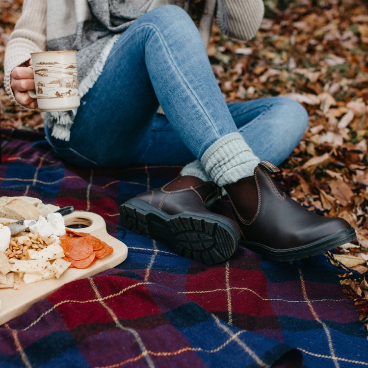 Women\s Classics Chelsea Boots Walnut Brown Blundstone Sale