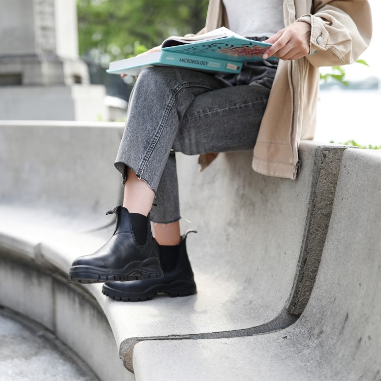 Women\s Lug Chelsea Boots Black Blundstone Sale